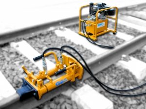 HYDRAULISCHE SCHNEIDMASCHINE FÜR SCHWEIßWULST Mod. TISC SCHWEIßEN